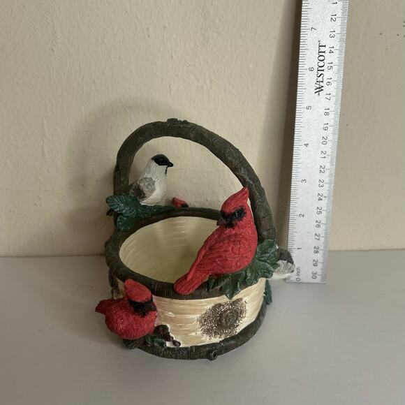 Vintage St. Nicholas Holiday Winter Ceramic Basket Cardinals Chickadee 1999 - Picture 8 of 8
